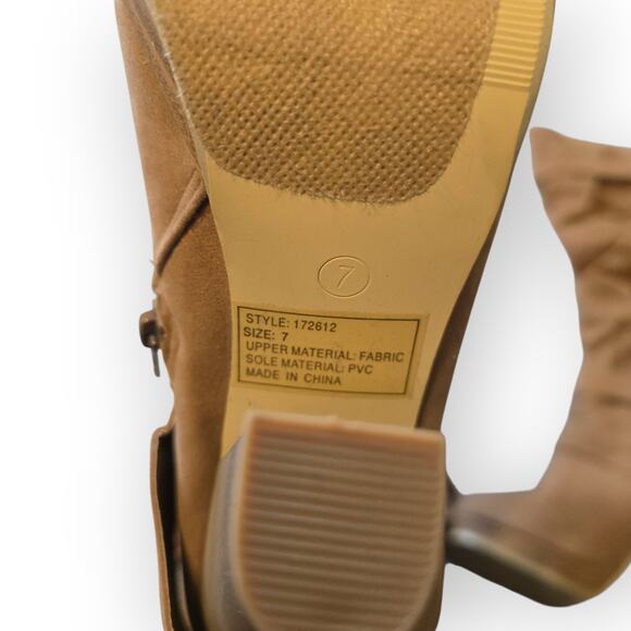 Charles Albert Calf Heel Boots Womens Size 7 - Picture 2 of 4